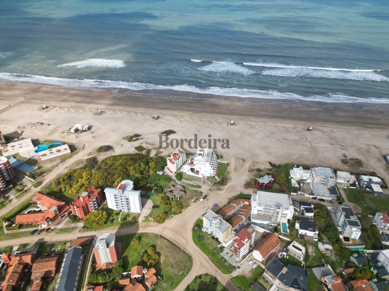 Venta departamento Villa Gesell vista al mar