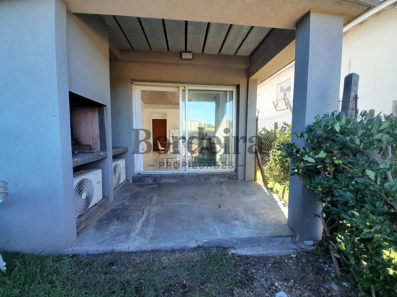Venta Departamento Valeria del Mar 3 ambientes frente a la playa