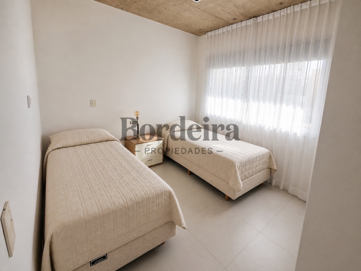 Venta Departamento Valeria del Mar 3 ambientes frente a la playa
