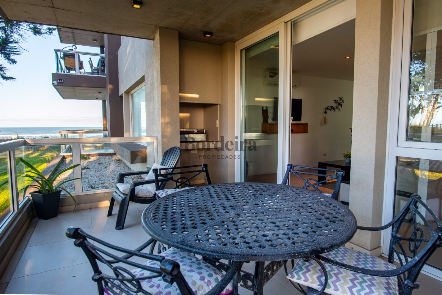 Venta Departamento Las Gaviotas vistal al mar 3 ambientes